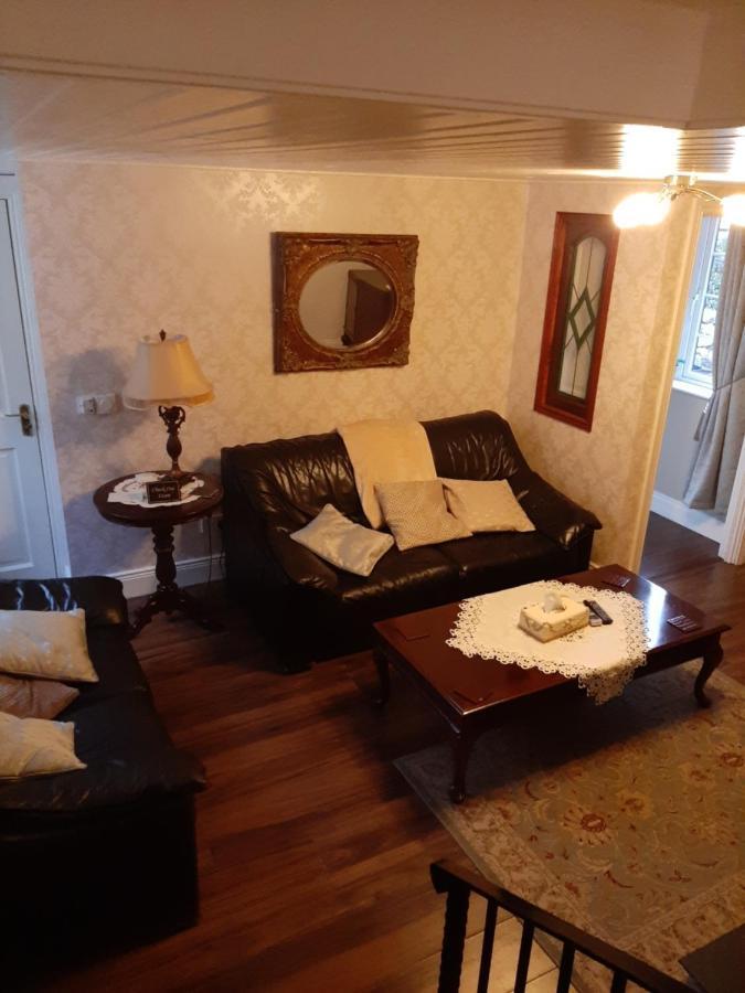 Riverside Lodge Карлінгфорд Екстер'єр фото